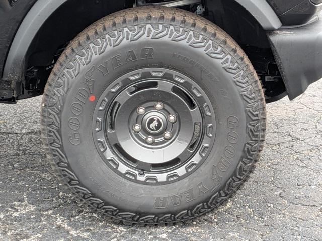 new 2025 Ford Bronco car, priced at $48,195