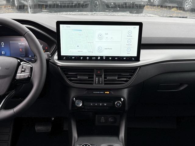 new 2025 Ford Escape car, priced at $30,990
