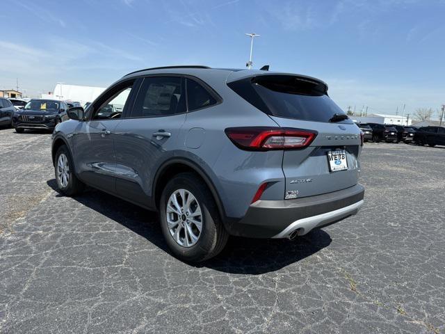 new 2025 Ford Escape car, priced at $31,065