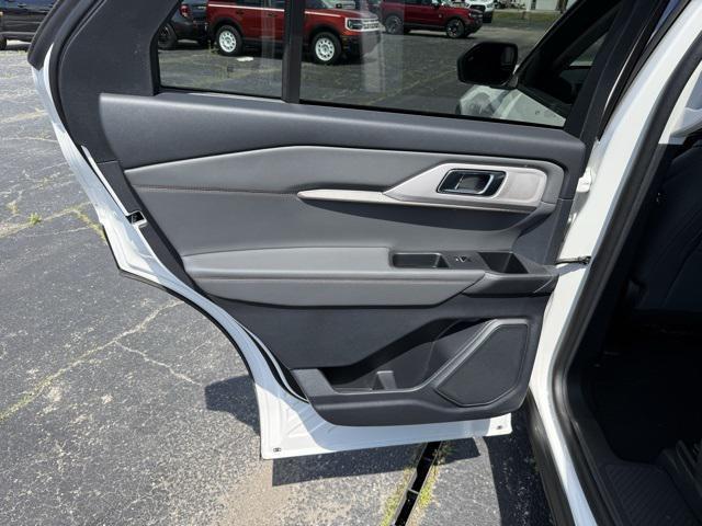 new 2025 Ford Explorer car, priced at $44,897