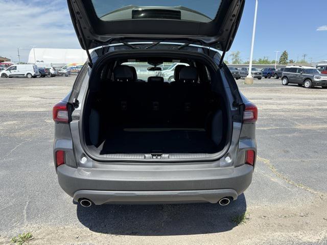 new 2025 Ford Escape car, priced at $30,485