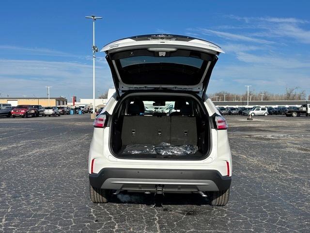 new 2024 Ford Edge car, priced at $43,880