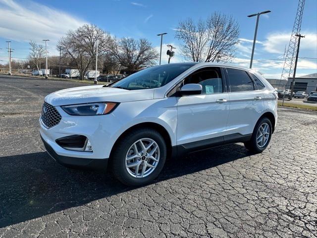 new 2024 Ford Edge car, priced at $43,880