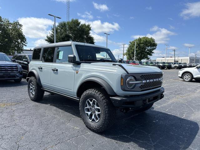 new 2024 Ford Bronco car, priced at $61,480