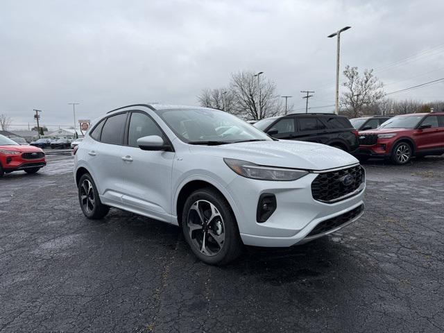 new 2025 Ford Escape car, priced at $38,260