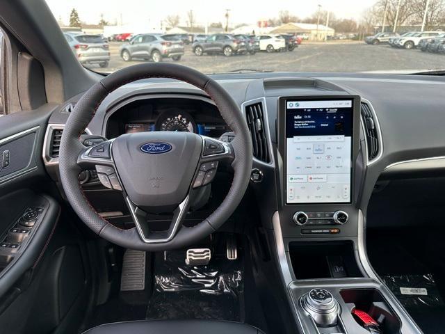 new 2024 Ford Edge car, priced at $42,085