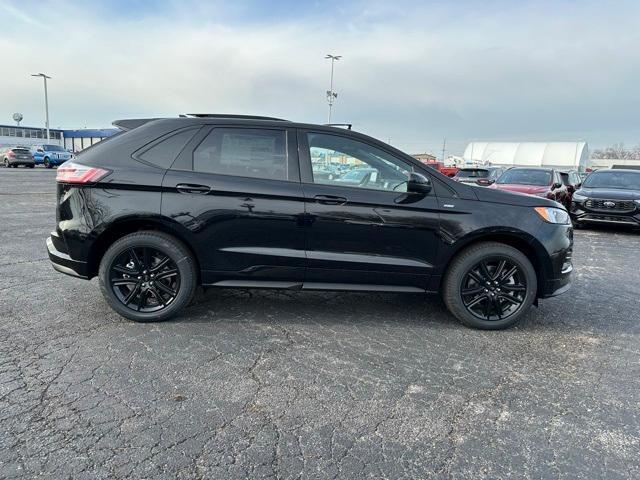 new 2024 Ford Edge car, priced at $42,085