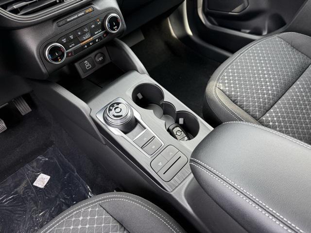 new 2025 Ford Escape car, priced at $28,030