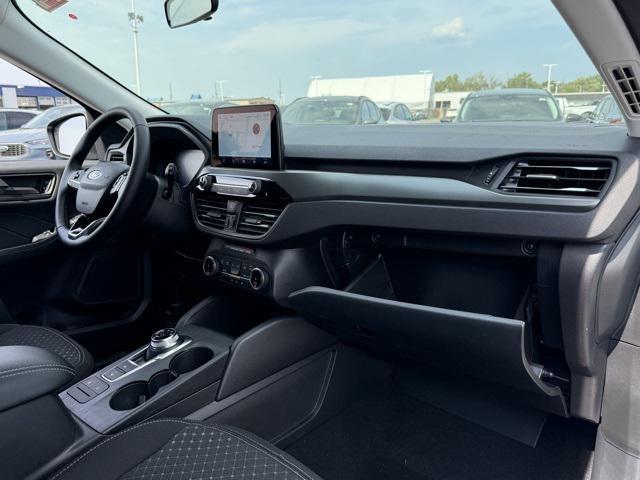 new 2025 Ford Escape car, priced at $28,030