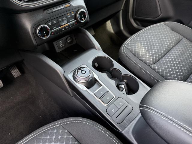 new 2025 Ford Escape car, priced at $26,715