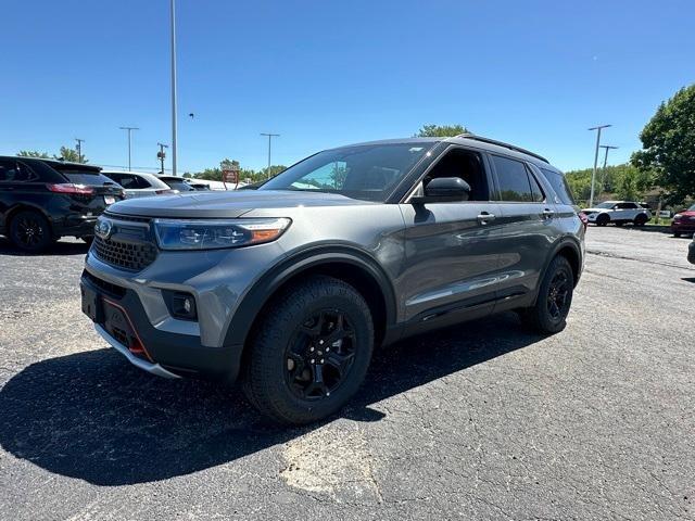 new 2024 Ford Explorer car, priced at $51,695