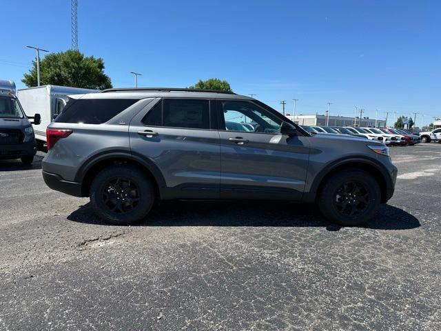 new 2024 Ford Explorer car, priced at $51,695