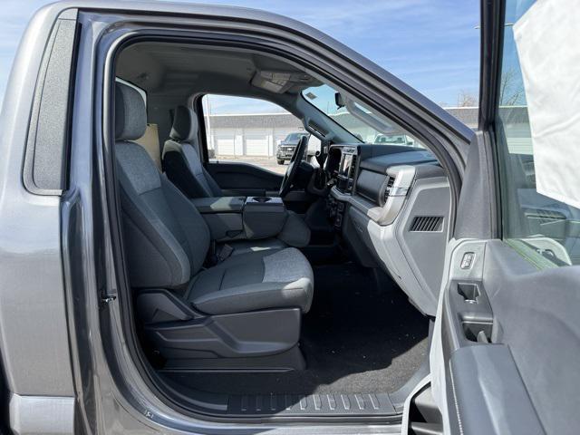 new 2025 Ford F-250 car, priced at $51,940