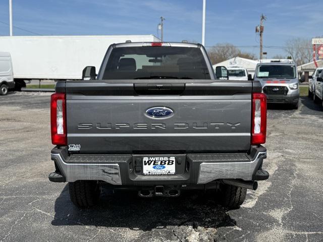 new 2025 Ford F-250 car, priced at $51,940