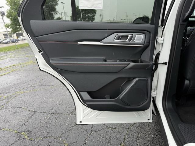 new 2025 Ford Explorer car, priced at $61,621