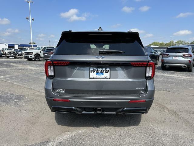 new 2025 Ford Explorer car, priced at $50,780