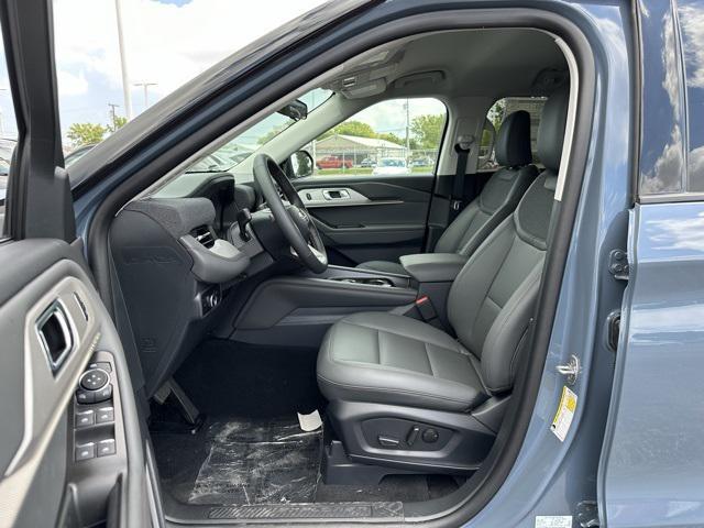 new 2025 Ford Explorer car, priced at $46,225