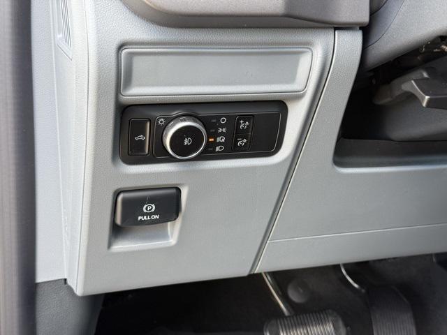 new 2024 Ford F-150 car, priced at $50,599