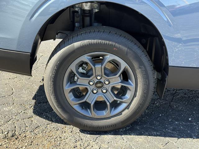 new 2025 Ford Maverick car, priced at $34,225