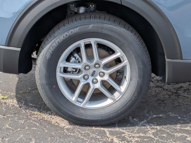 new 2025 Ford Explorer car, priced at $39,040