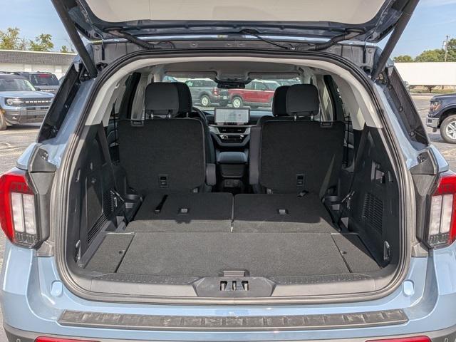 new 2025 Ford Explorer car, priced at $39,040