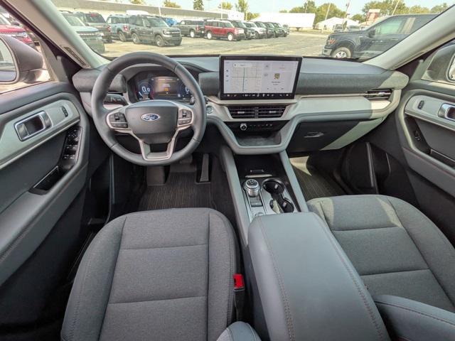 new 2025 Ford Explorer car, priced at $39,040