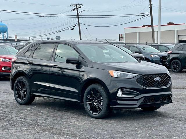 new 2024 Ford Edge car, priced at $45,199