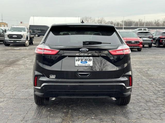 new 2024 Ford Edge car, priced at $45,199