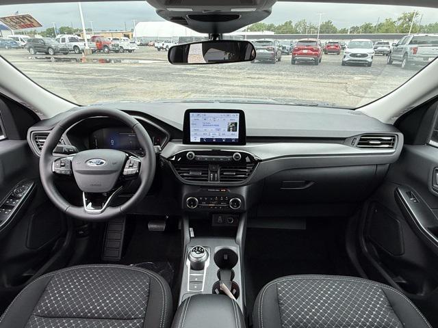 new 2025 Ford Escape car, priced at $27,990