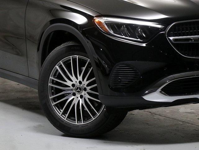 used 2025 Mercedes-Benz GLC 300 car, priced at $55,597