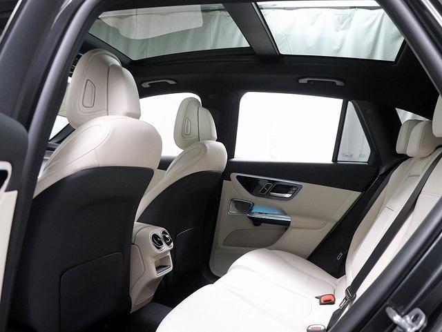 new 2025 Mercedes-Benz GLC 300 car, priced at $57,920