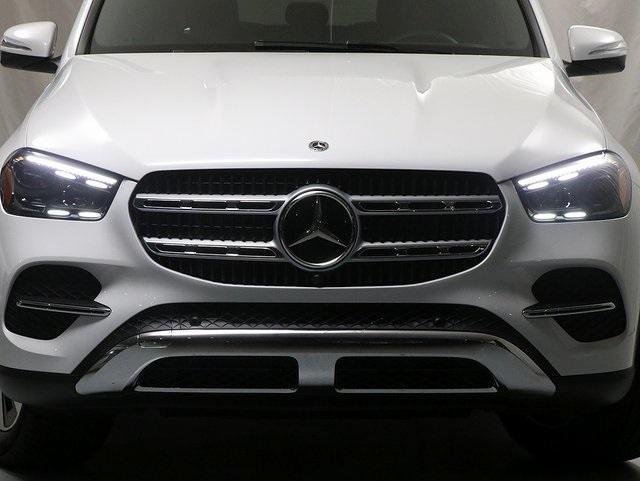 new 2025 Mercedes-Benz GLE 450 car, priced at $89,085