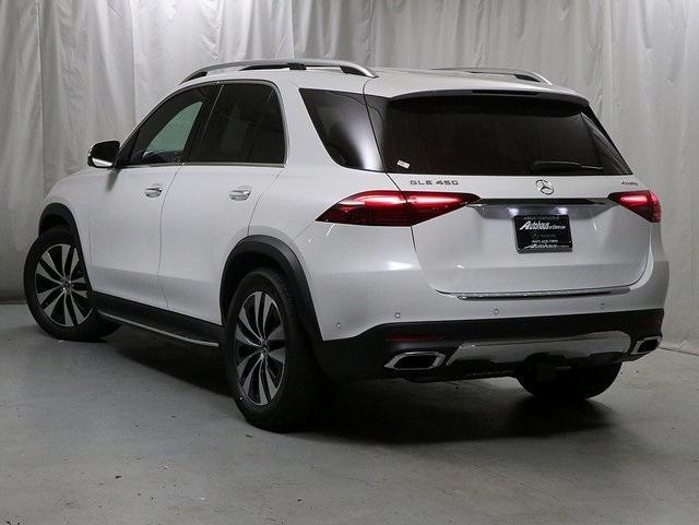 new 2025 Mercedes-Benz GLE 450 car, priced at $89,085
