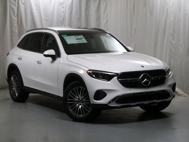 new 2025 Mercedes-Benz GLC 300 car, priced at $58,095