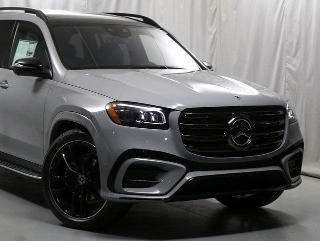 new 2025 Mercedes-Benz GLS 450 car, priced at $108,750