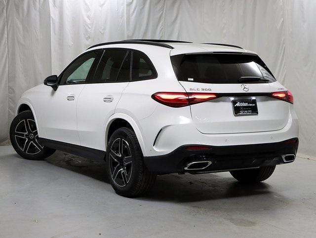 new 2026 Mercedes-Benz GLC 300 car, priced at $61,095