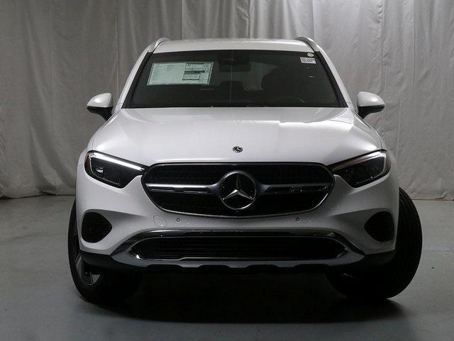 new 2024 Mercedes-Benz GLC 300 car, priced at $51,785