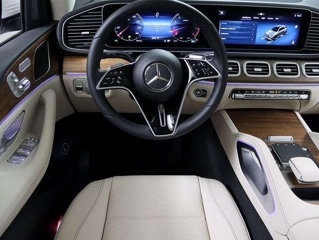 new 2025 Mercedes-Benz GLE 350 car, priced at $67,135
