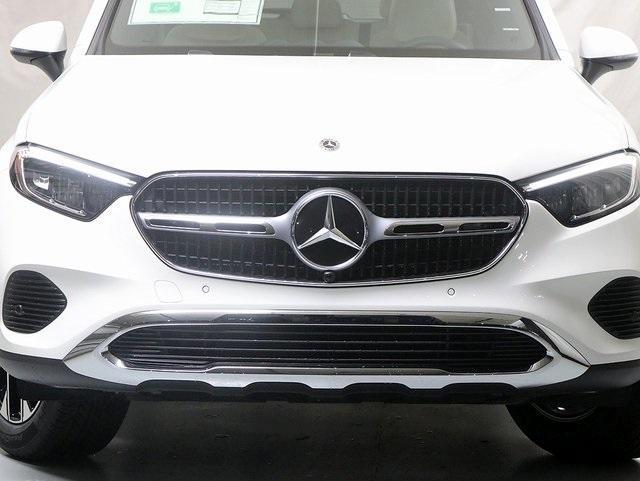 new 2025 Mercedes-Benz GLC 350e car, priced at $63,450