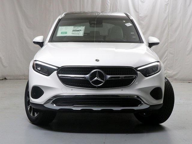 new 2025 Mercedes-Benz GLC 350e car, priced at $63,450