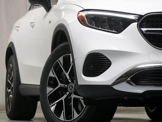 new 2025 Mercedes-Benz GLC 350e car, priced at $63,450