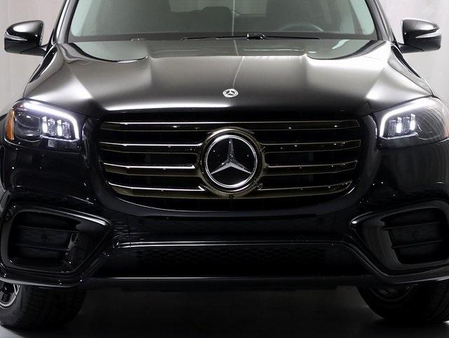 new 2026 Mercedes-Benz GLS 450 car, priced at $105,450