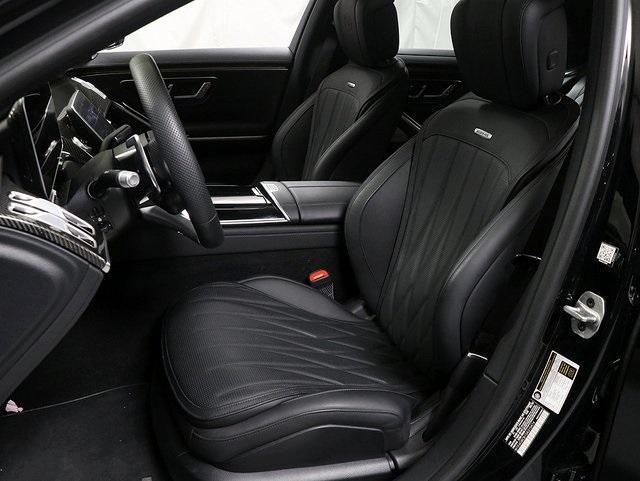 new 2025 Mercedes-Benz AMG S 63 E car, priced at $192,005