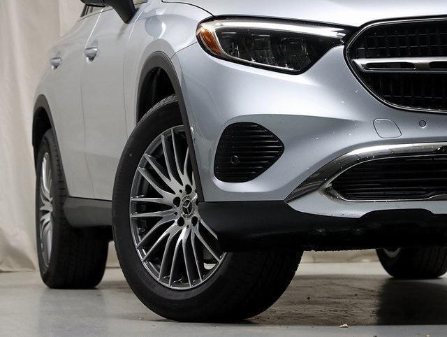 new 2026 Mercedes-Benz GLC 300 car, priced at $60,180