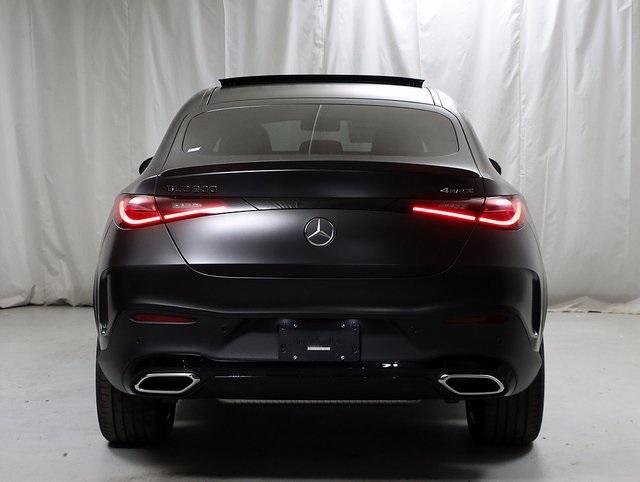 new 2025 Mercedes-Benz GLC 300 car, priced at $72,420