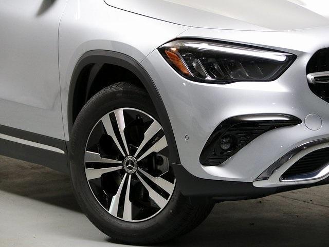 new 2025 Mercedes-Benz GLA 250 car, priced at $51,455