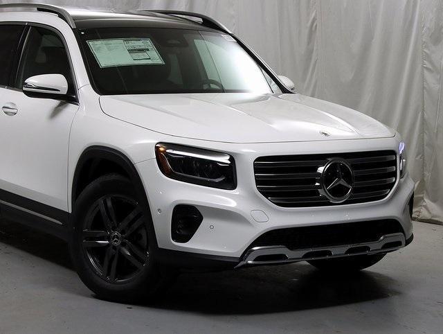 new 2025 Mercedes-Benz GLB 250 car, priced at $52,140