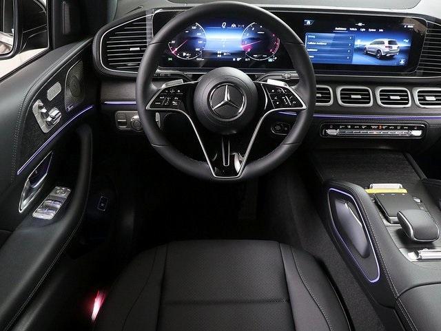 new 2025 Mercedes-Benz GLS 450 car, priced at $96,525