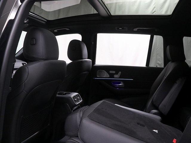 new 2025 Mercedes-Benz GLS 450 car, priced at $96,525