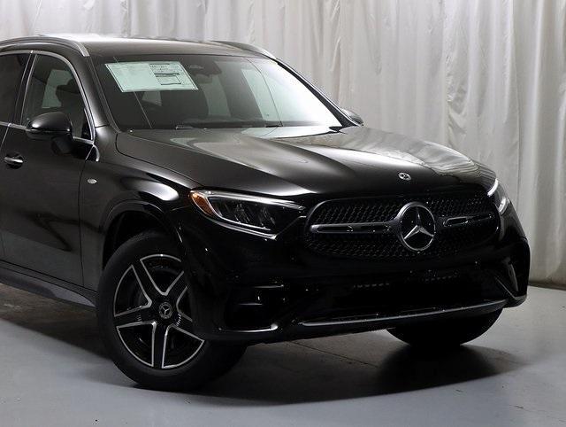new 2025 Mercedes-Benz GLC 350e car, priced at $66,615